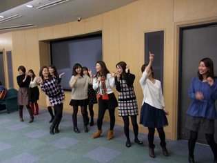 $B%-%c%9%?!<$d%9%?%C%U$N$_$s$J$GMY$k(B