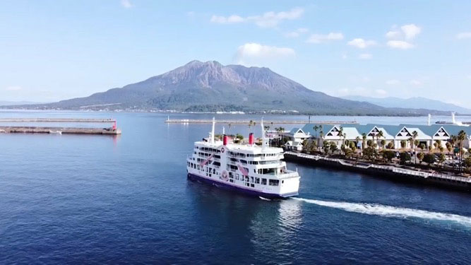 ◆桜島フェリー（桜島-鹿児島）約15分