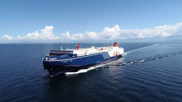 ◆商船三井さんふらわあ さんふらわあ かむい（大洗-苫小牧）約18時間