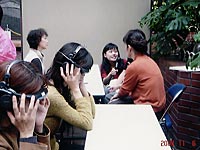 インタビュー中