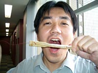 スタッフが演奏…ムズカシイ