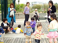 「ぷらっとカフェ」近くの公園で