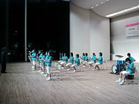 蕨市南小学校