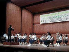 河原子中学校