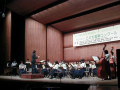 日高中学校