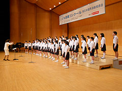 光が丘夏の雲小学校