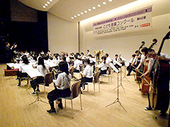 旭中学校
