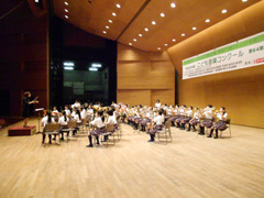 稲荷木小学校