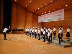 成瀬中学校
