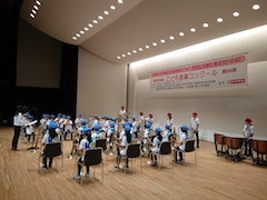 国府小学校