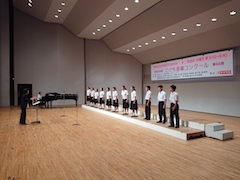 鴨川中学校