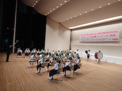 新曽北小学校