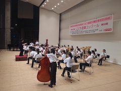 岩名中学校