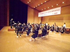 御幸中学校