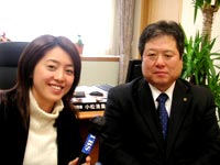 立川商工会議所専務理事の小松さんと泉