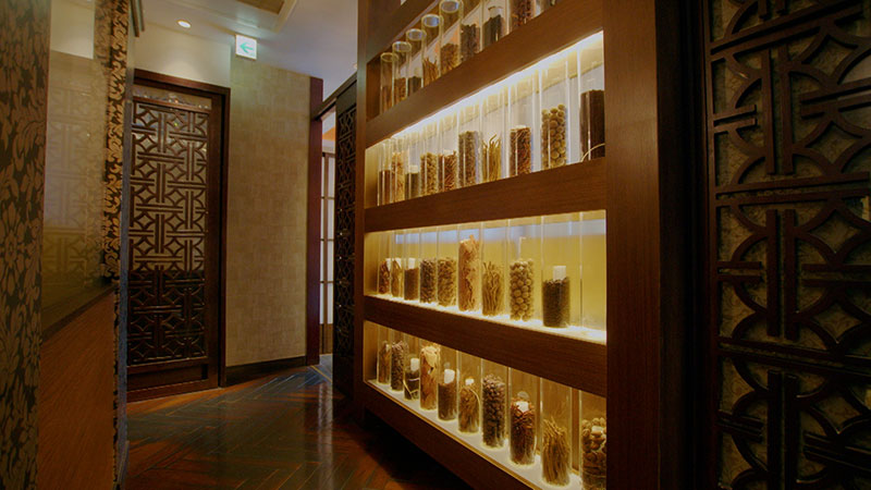 東京・赤坂 「推しの声もごちそう！本格薬膳火鍋」