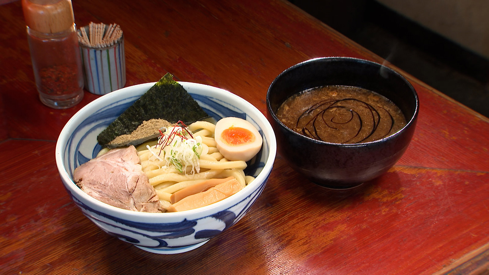 【コッテリからアッサリまで！老若男女に愛されるラーメン屋】