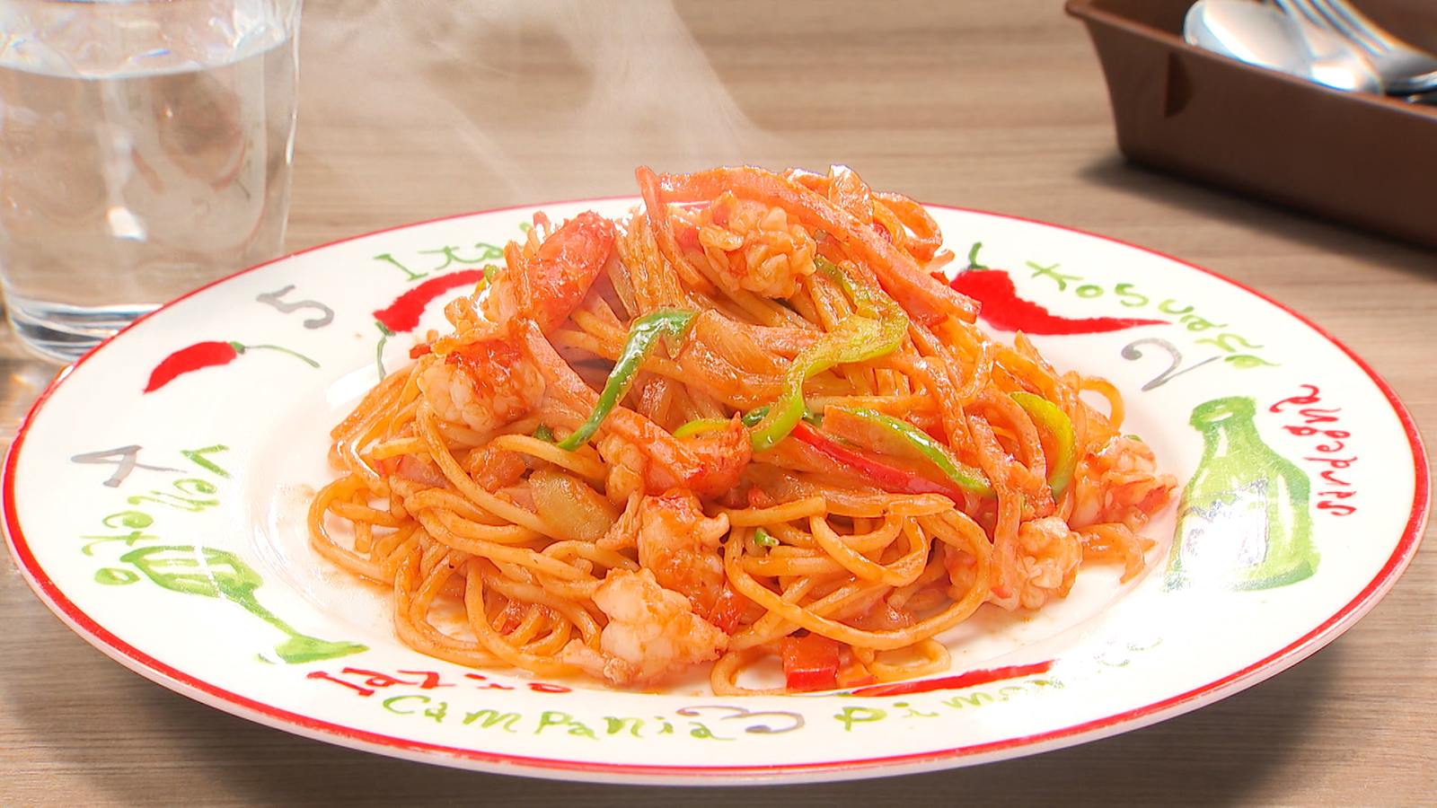 【地元で長年愛される家族で営む人気洋食店！】