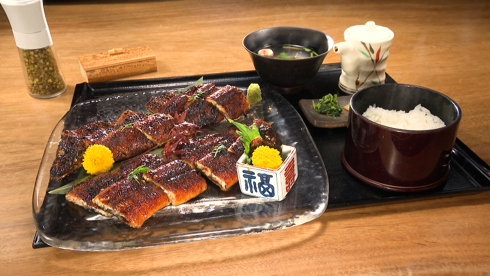 【築100年以上の古民家をリノベーションした大人気のうなぎの名店！】