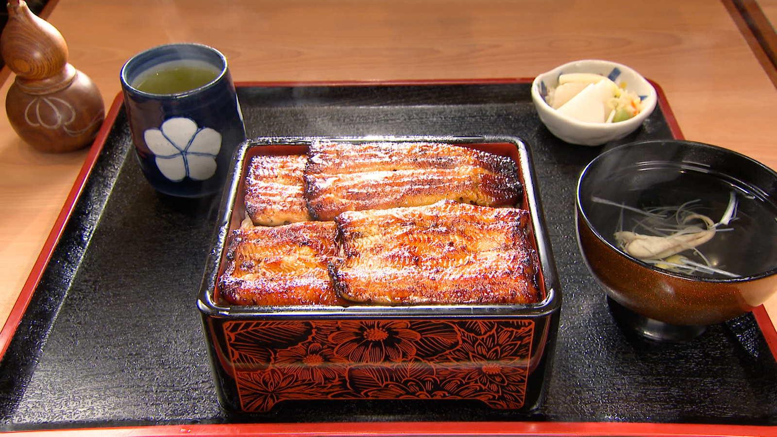 【浜名湖産ブランドうなぎ「でしこ」がいただける長年愛されるうなぎ屋さん！】