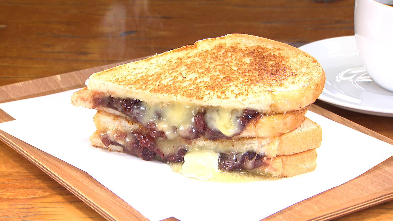 【あんバターメルト】