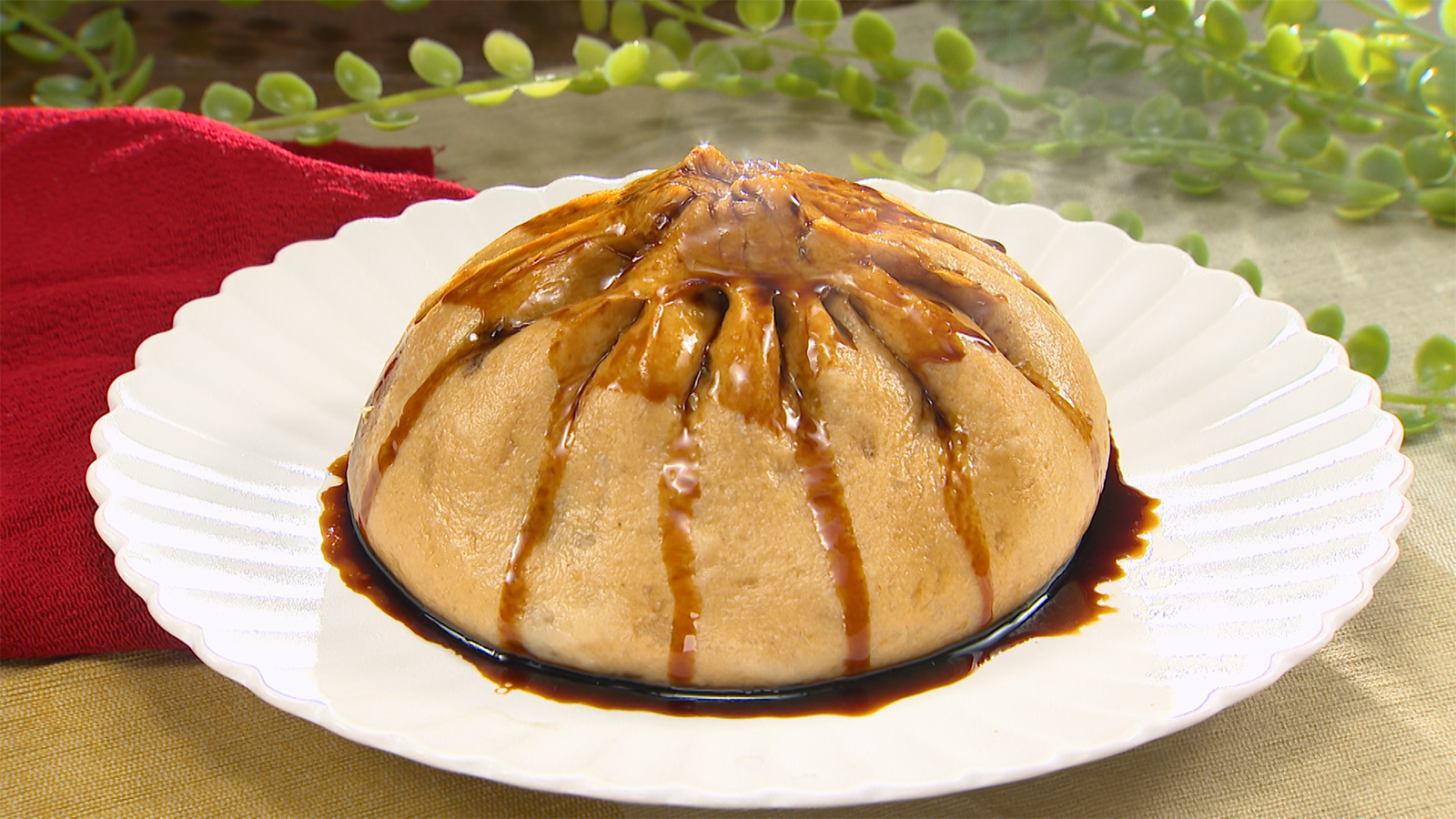 【しみだれ豚まん】