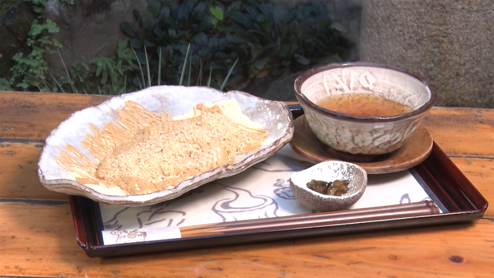 ②成田山新勝寺の初詣で是非とも味わいたい「甘味処三芳家」