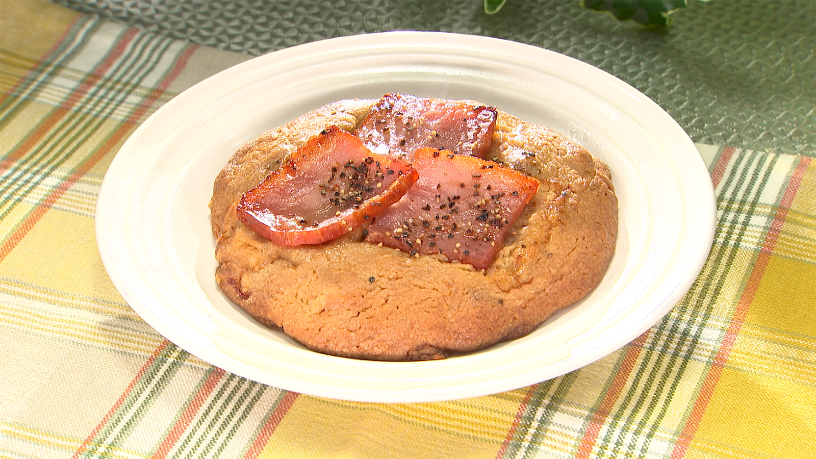 【厚切りベーコン＆じゅわっとメイプル】