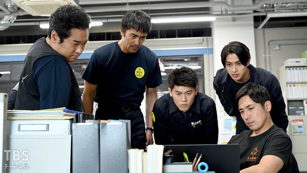 第1話 ダークヒーロー刑事 手錠を持ったダイバー ダムに沈んだ街の涙