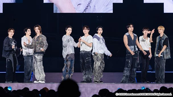 SEVENTEENのフォトカード10セットを20名様にプレゼント！