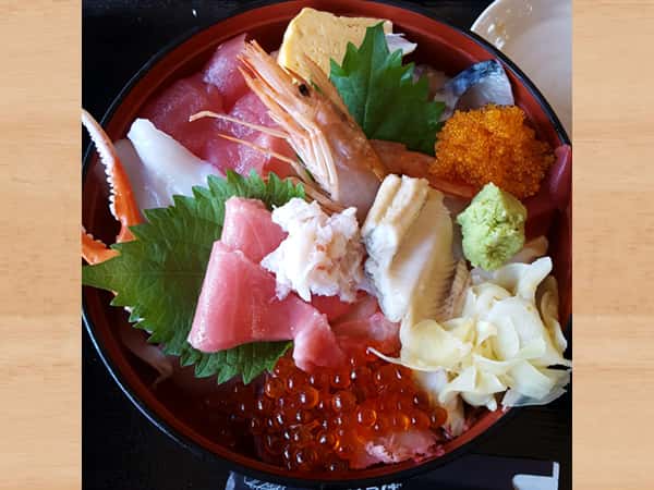 海鮮丼