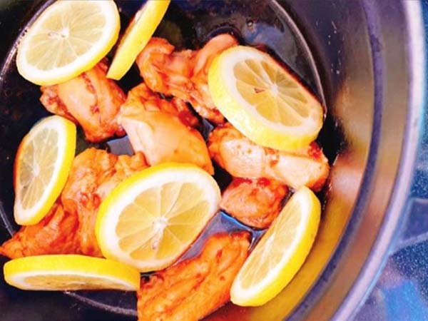 鶏肉とはちみつのレモン煮