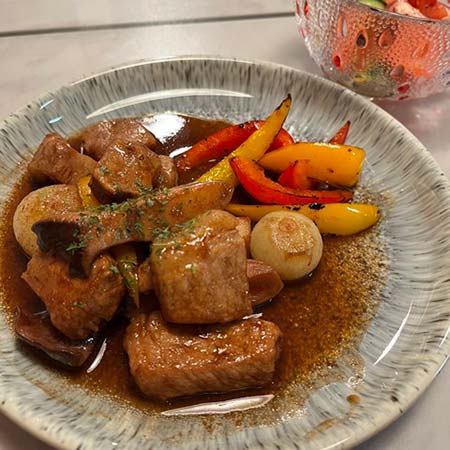 豚肉のバルサミコ煮込み