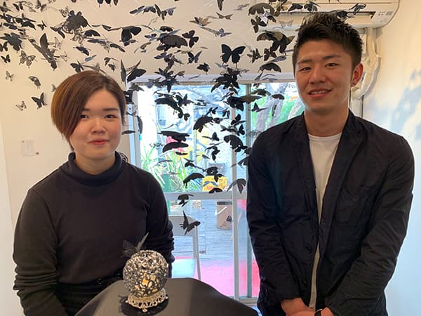 2人のアーティスト