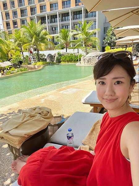 プールと徳田