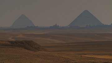 メンフィスとその墓地遺跡=ギザからダハシュールまでのピラミッド地帯(I)