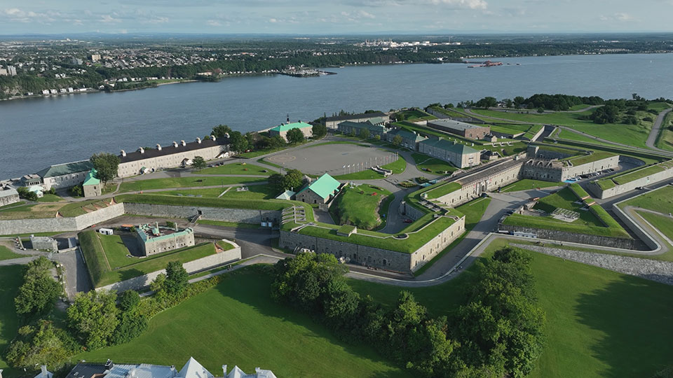 「ケベック旧市街の歴史地区 〜 北米のパリ 断崖に築かれた都市の秘密」ギャラリー｜TBSテレビ：世界遺産