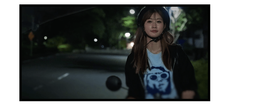 「路上駐車していた車を避けて進んだ時