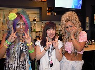 えりもっこりさん(左)ぽみたんさん(右)