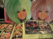 3000円コースのお土産は<br>ぽみたんさんボーカルのCD<br>または<br>ガングロギャルになれるお面<bR>