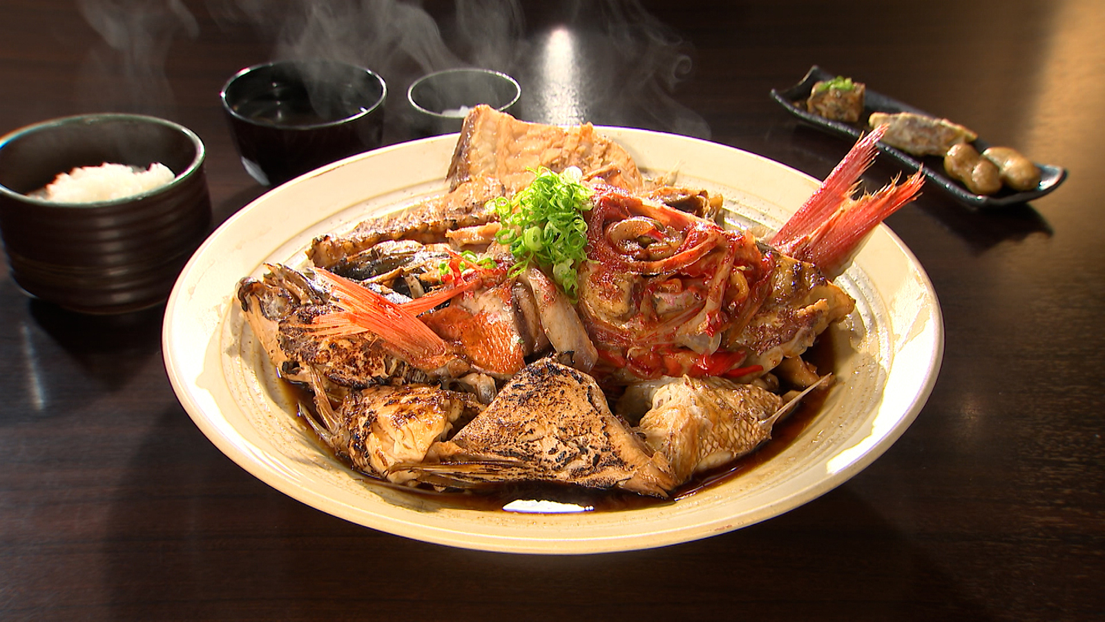 【絶品おつまみが数多く揃う、地元の方に愛される和食居酒屋!】