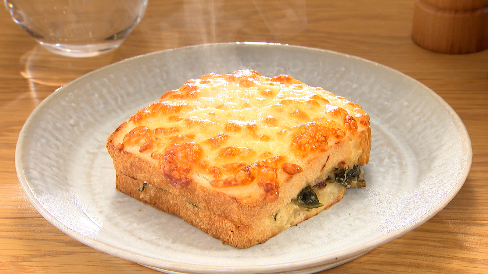 【フレンチの技術を応用した極上パンがいただけるベーカリー&レストラン】