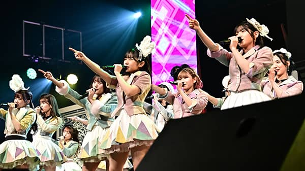 AKB48 どぼんライブ Tシャツ XL 非売品 どっぼーん4周年 TBSチャンネル 契約者限定プレゼント AKB48のどっぼーん！ひとり