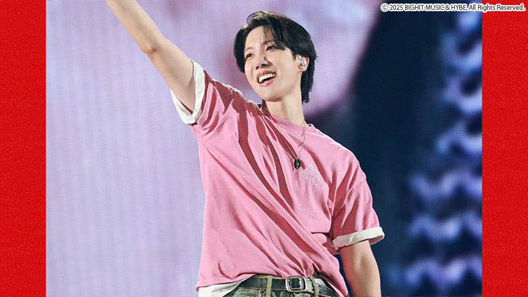 BTS J-HOPEのステージ衣装とお揃いのピンクカラーTシャツを合計20名様にプレゼント!
